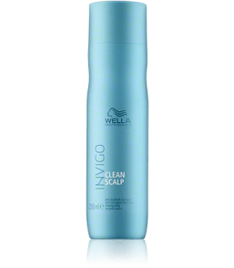 Wella Professionals Invigo Balance Clean Scalp Anti-Dandruff Shampoo (250 ml)