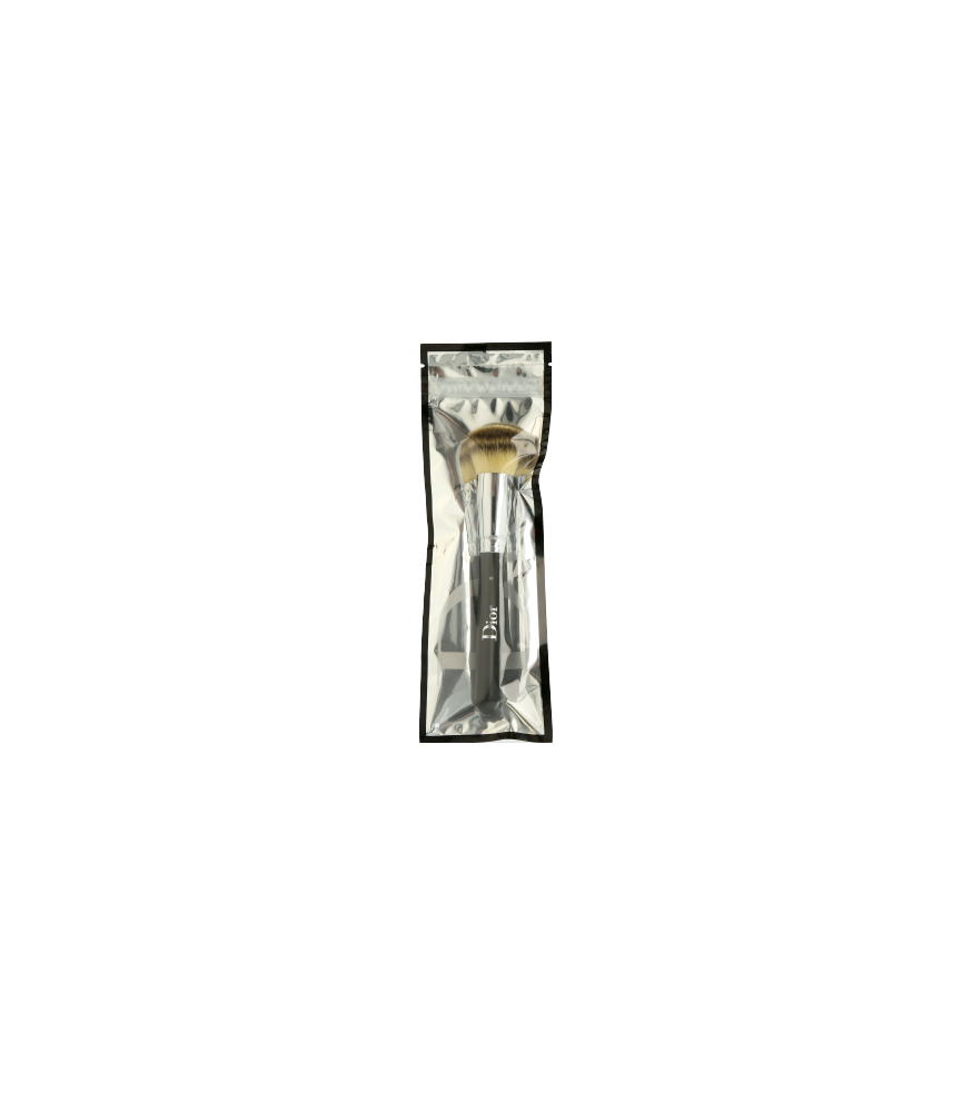 Dior Backstage Brushes Full Coverage Fluid Foundation Brush